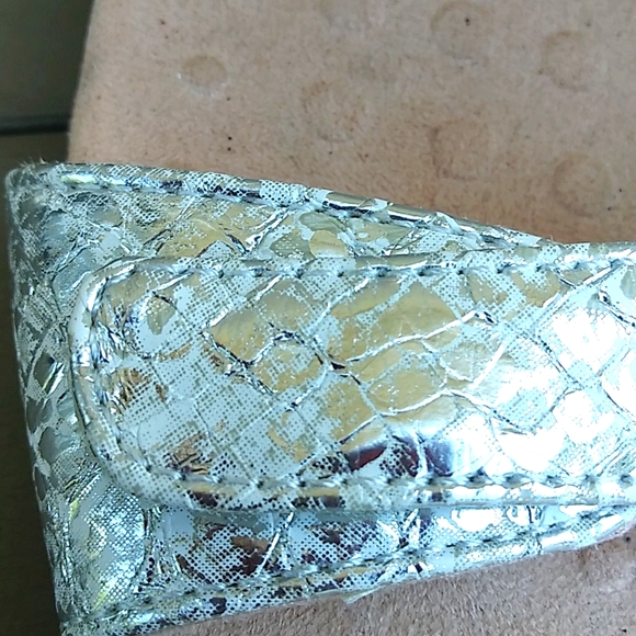 VIONIC Sandals - Picture 11 of 12